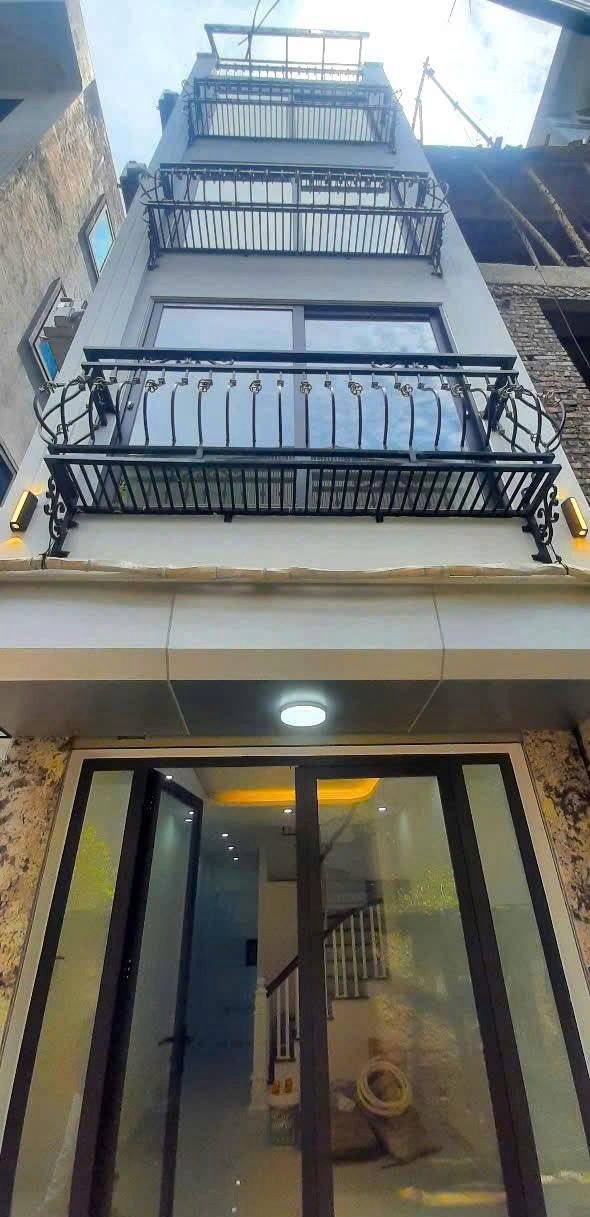 Nhà 48m² 5 Tầng Thang Máy, Ô Tô Đỗ Cửa - Đức Giang, Long Biên - 10.5 Tỷ