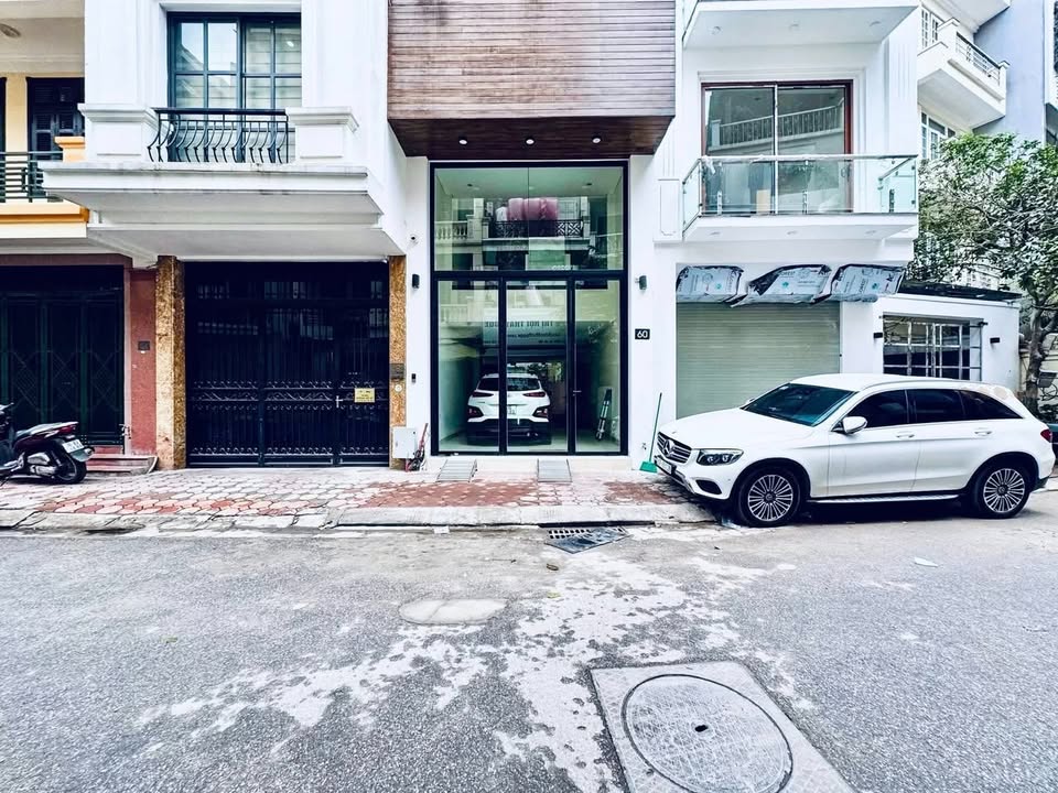 Nhà 5 Tầng Phân Lô Vĩnh Hưng, Hoàng Mai 40m² - Dòng Tiền 15 Triệu/Tháng