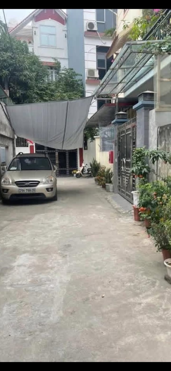 Bán Đất Vàng Phố Bát Khối, Long Biên 58m² - Sổ Đỏ, Ô Tô Vào Nhà