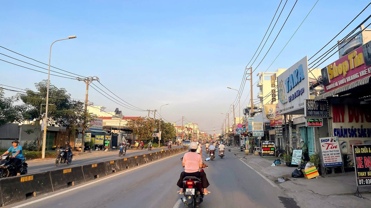 Đất Thổ Cư Nguyễn Hữu Trí, Bình Chánh - 207m² Sổ Riêng, Ngang 5.26m, Giá 9 Tỷ TL