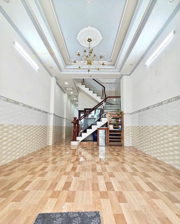 Nhà Trệt Lầu Đẹp Kinh Doanh/Ở Ngay Sau KDC Đại Ngân, Ninh Kiều - 7.5 Triệu/Tháng