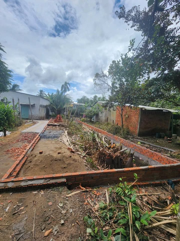 Đất Nền Phú Tân, Vĩnh Long - 99.5m² Sổ Hồng Riêng, Giá Chỉ 269 Triệu