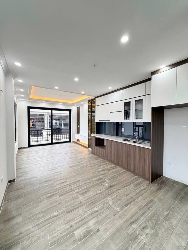 Nhà 41m² Tây Hồ - Hơn 9 Tỷ - Đón Đầu Quy Hoạch CV Phú Thượng