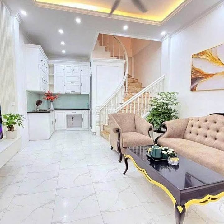 Nhà 5 tầng Thụy Phương 36m² - Lô góc kinh doanh, ô tô tránh