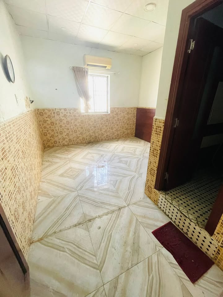 Cho thuê phòng 75 Hậu Giang, Q6 - 2tr, 3tr - Sẵn nội thất, giờ tự do