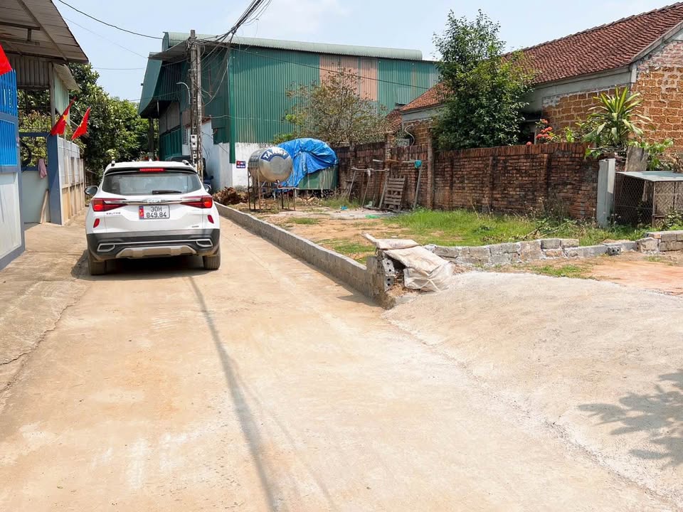 Đất Nền Góc Phú Cát, Quốc Oai - 121m² - 2 Tỷ - Đường Ô Tô Tránh