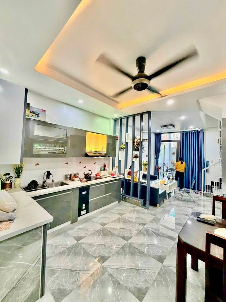 Nhà 2 Tầng Kiệt Oto Phan Bội Châu, 55.5m², 2.5 Tỷ - Sẵn Sàng Vào Ở Ngay