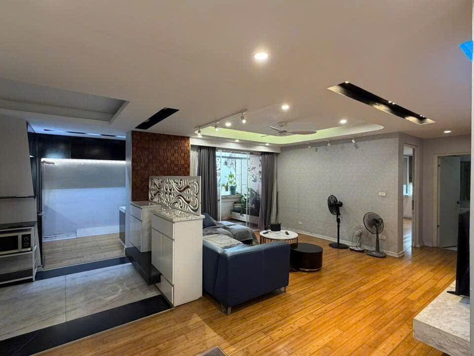 Cho thuê Căn hộ Văn Quán Hà Đông 132m² - 3PN Full Đồ Cao Cấp