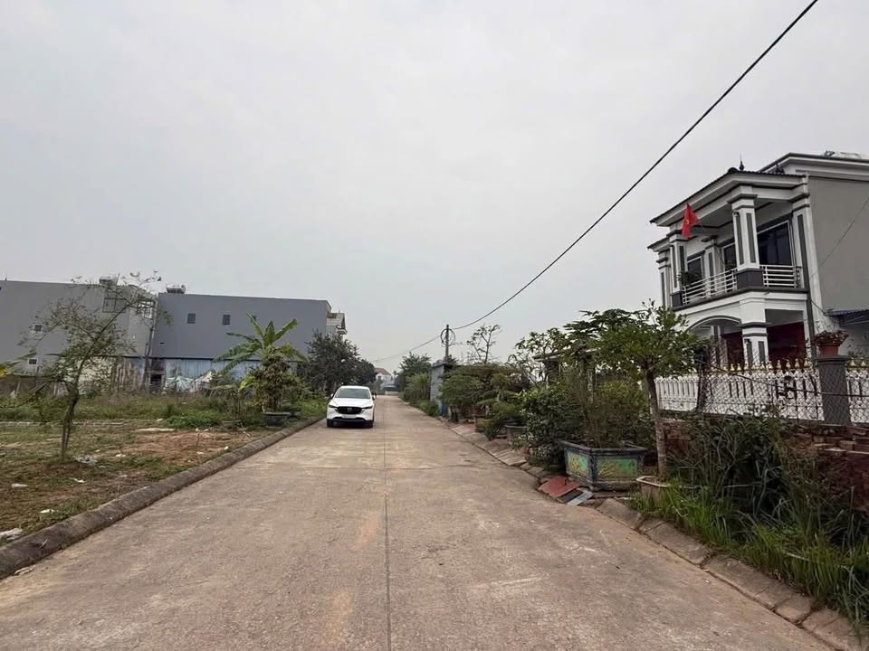 Đất nền TĐC Thanh Hoa 100m² - Sổ đỏ sẵn, giá 1.7 tỷ - Gần KCN Samsung