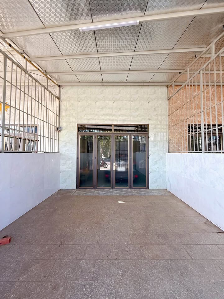 Mặt Tiền Đồng Khởi Buôn Ma Thuột - Kinh Doanh/Ở Ngay 125m²