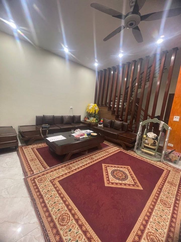 Nhà 3 Tầng 152m² Kim Chung, Đông Anh - Đường Ô Tô 8m, Sổ Đỏ Chính Chủ