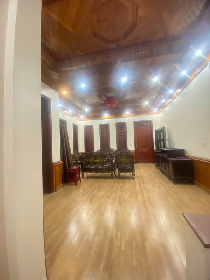 Nhà 5 Tầng 332m² Mặt Tiền 10m Trung Tâm Vinh - Sẵn Sàng Kinh Doanh