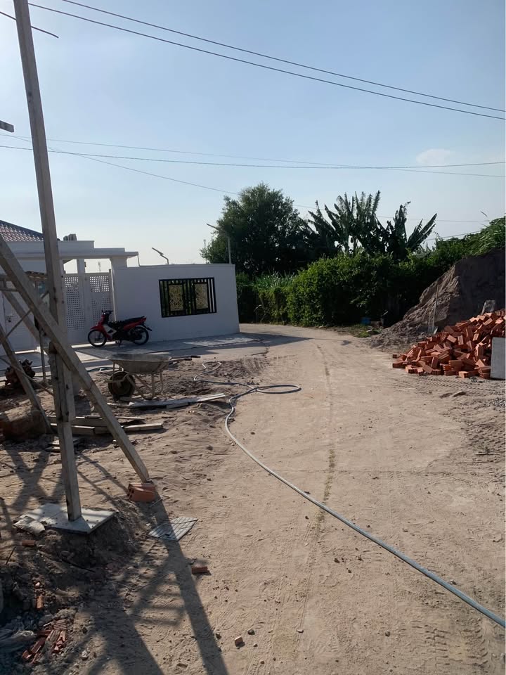 Nhà Mặt Tiền Phước Hải - 137m² - Giá 1.6 Tỷ - Sổ Hồng