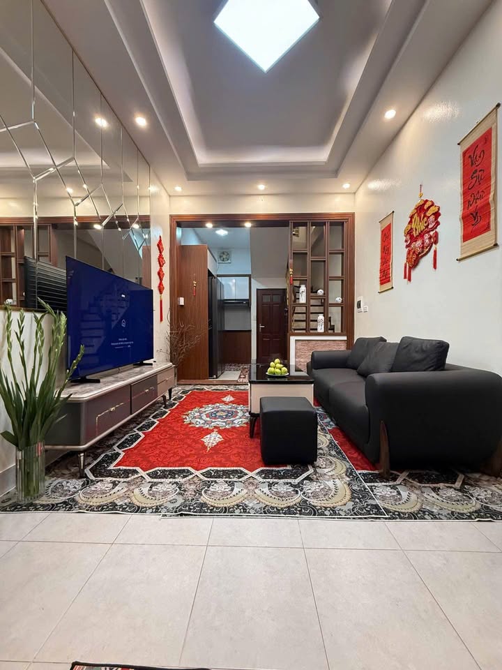 Nhà Phân Lô Quân Đội 30m² 5 Tầng Lê Trọng Tấn - Dân Trí Cao, Sẵn Sàng Ở Ngay