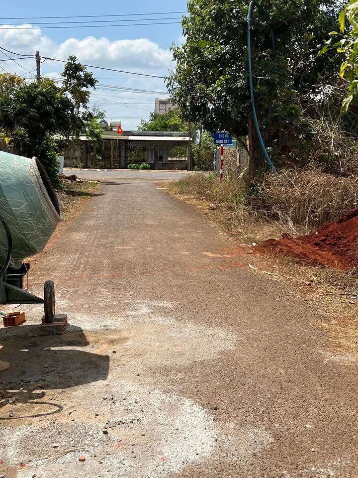 Bán đất Thị trấn Đăk Đoa 320m² - Sổ đỏ chính chủ, gần Trường Trương Vĩnh Ký