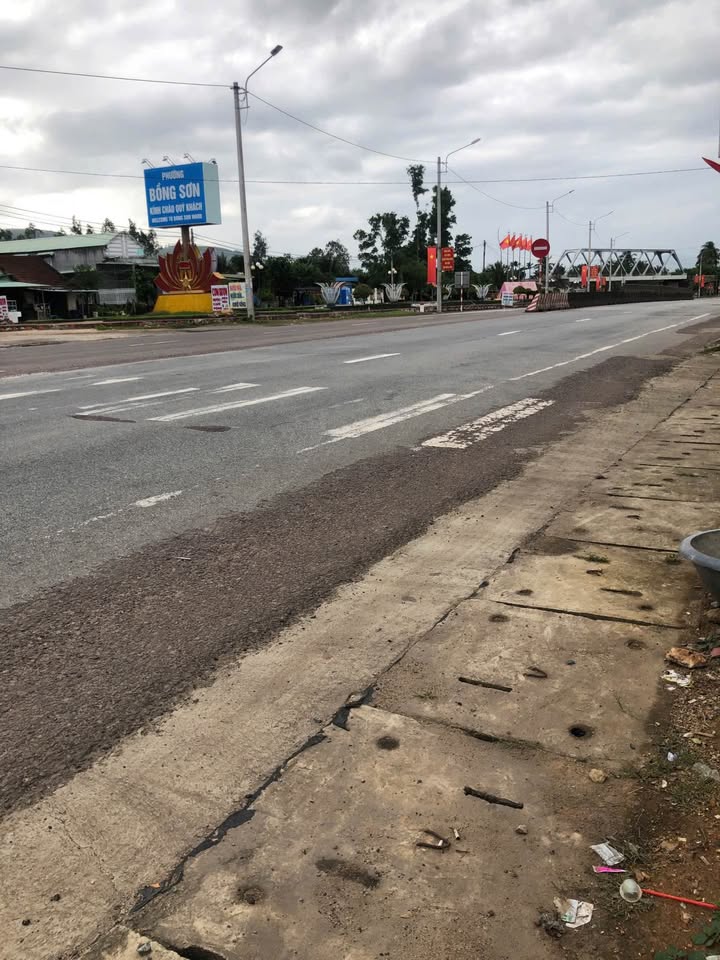 Đất Mặt Tiền QL1A Trảng Bàng 150m² - Sổ Hồng Full Thổ Cư, Giá Tốt