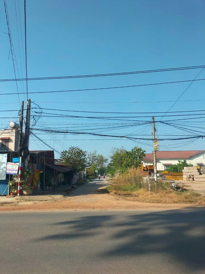 Bán Đất Thổ Cư 180m² Hẻm Ngô Quyền, Đức Hòa - Giá 800 Triệu