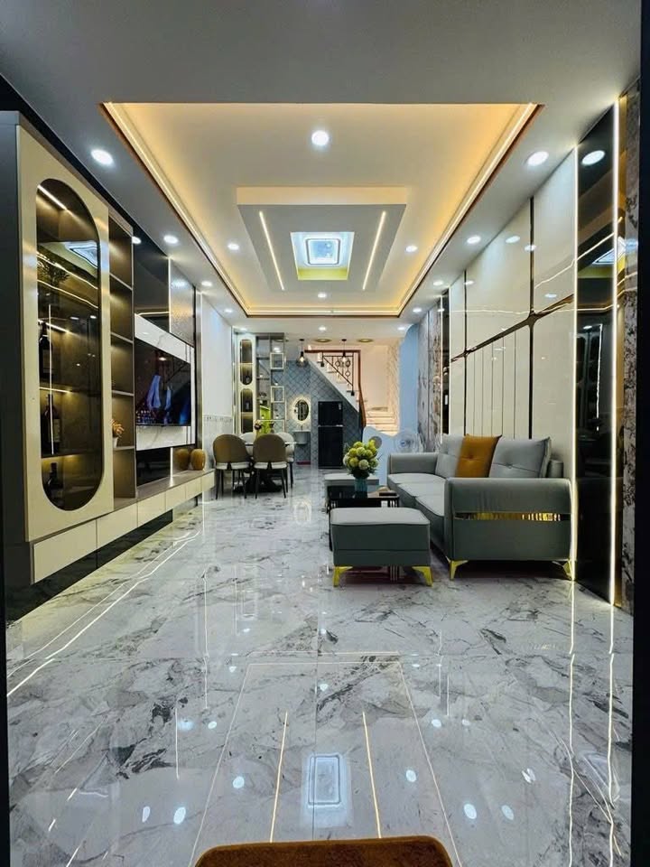 Nhà Phố Gò Vấp 35m² - 2 Tầng Full Nội Thất, Giá 5 Tỷ Chính Chủ