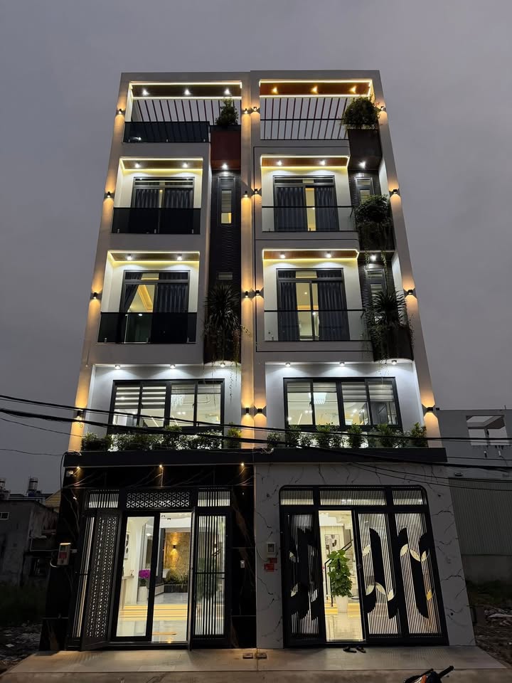 Nhà Phố Hà Huy Giáp Q12 - 61.5m² - Giá 6.58 Tỷ - Giảm Sốc 400 Triệu