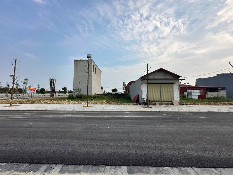 Đất Nền Vị Trí Vàng Thị xã Phú Thọ - 90m² Giá Tốt