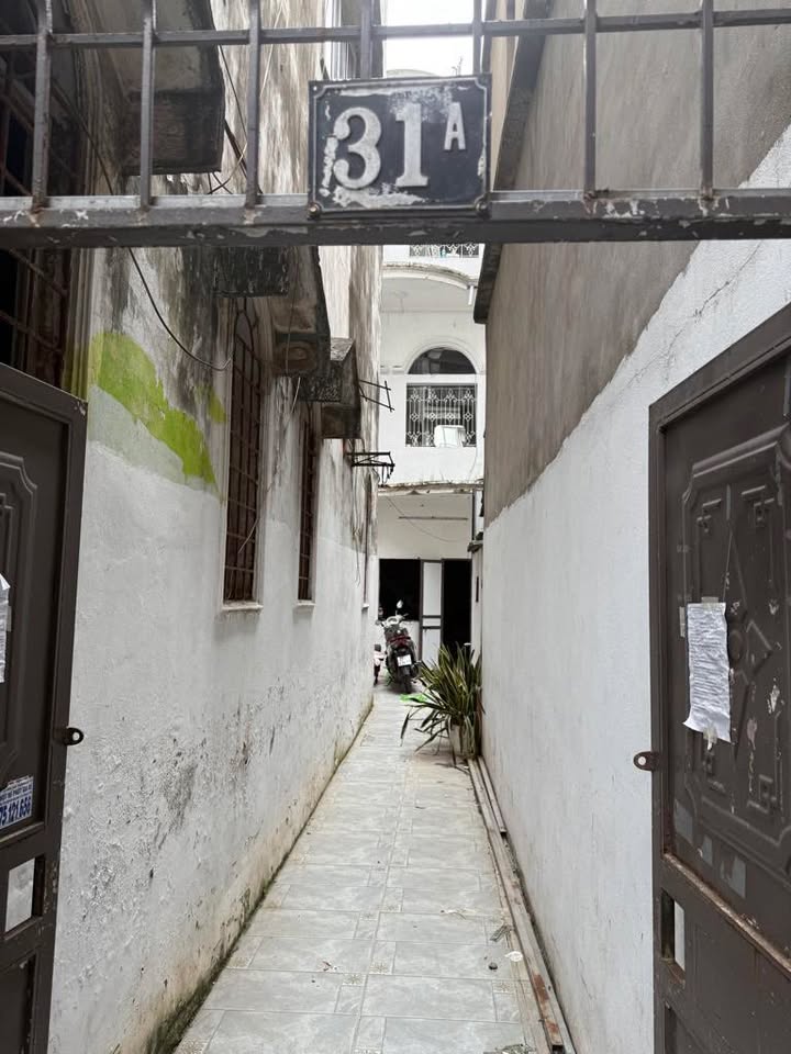 Nhà Ngõ Minh Khai 51m² - 9.1 Tỷ, 1 Nhà Ra Mặt Ngõ, Tiềm Năng Xây CCMN