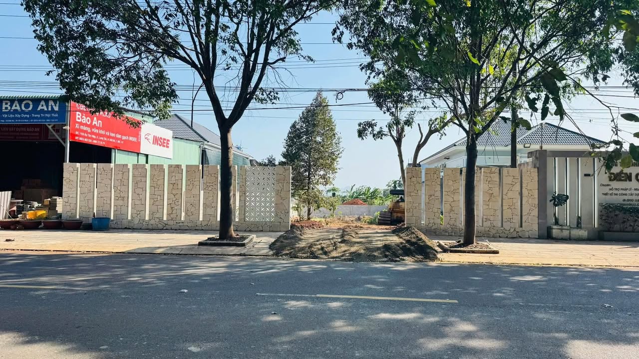 Bán Đất Mặt Tiền TL52, Bà Rịa - 1260m² Sổ Đỏ, Giá 8.5 Tỷ - Lý Tưởng Làm Kho Xưởng, Nhà Vườn