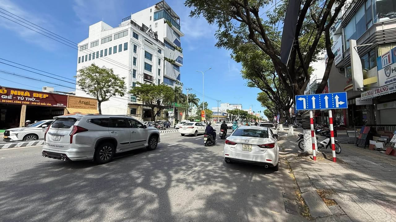 Mặt Tiền Nguyễn Hữu Thọ, Đà Nẵng - 1300m² Kinh Doanh Sầm Uất