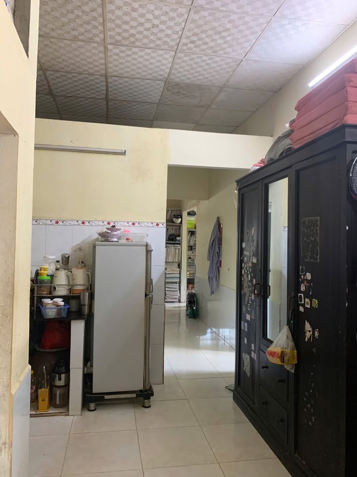 Nhà 146m² Huyện Núi Thành - Giá 1.9 Tỷ, Hướng Tây Nam, Đường Nhựa Rộng