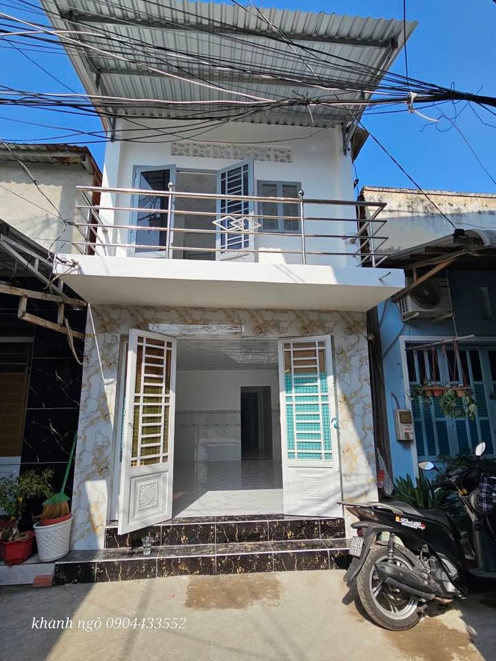 Nhà Hẻm Xe Hơi 72m² Bình Chánh - 5PN, Giá 2.25 Tỷ