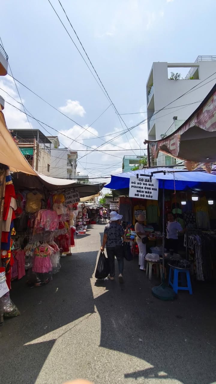 Nhà Mặt Tiền Kinh Doanh Chu Thiên, Tân Phú 88m² - Giá Thỏa Thuận