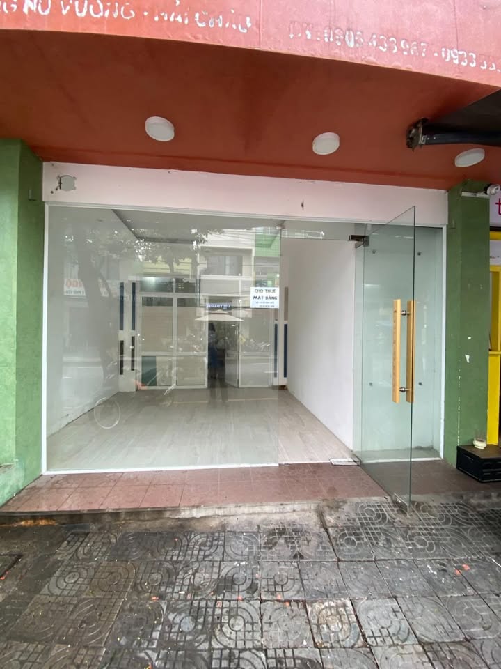 Mặt Bằng Kinh Doanh Mặt Tiền Trưng Nữ Vương, Hải Châu - 40m² Giá 7 Triệu