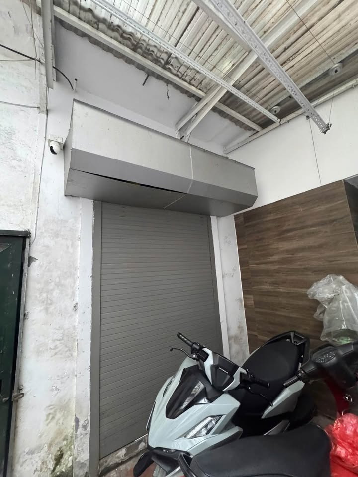 Nhà Phố Huế, Hoàn Kiếm 30m² - Kinh Doanh Đỉnh Cao, Sổ Đỏ Chính Chủ