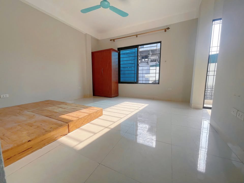 Cho thuê căn hộ 30m² Triều Khúc, Hà Nội - Sẵn Sàng Dọn Vào Ở Ngay!