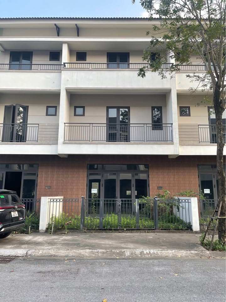 Bán Shophouse Vsip Từ Sơn 90m² - Mặt Tiền 6m, Sổ Hồng Lâu Dài