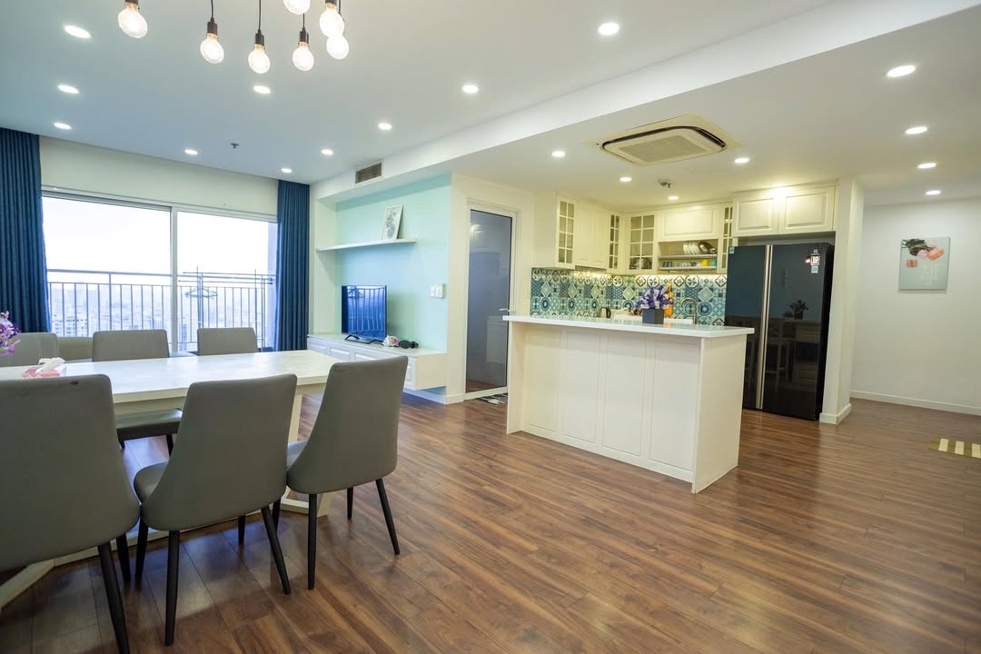 Cho thuê căn hộ Sunrise City Quận 7, 99m², 2PN, Giá 22 triệu