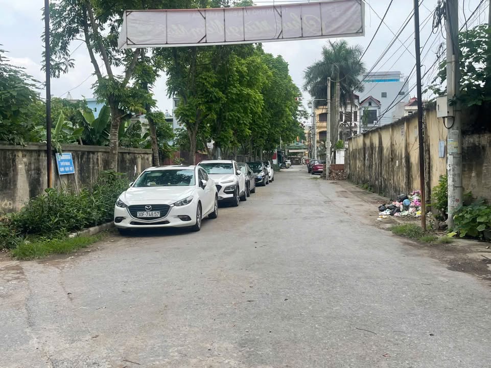 Đất Nền Gia Lâm 85m² - Ô Tô Tránh, Gần Trường Học - Sổ Hồng Sẵn Sàng