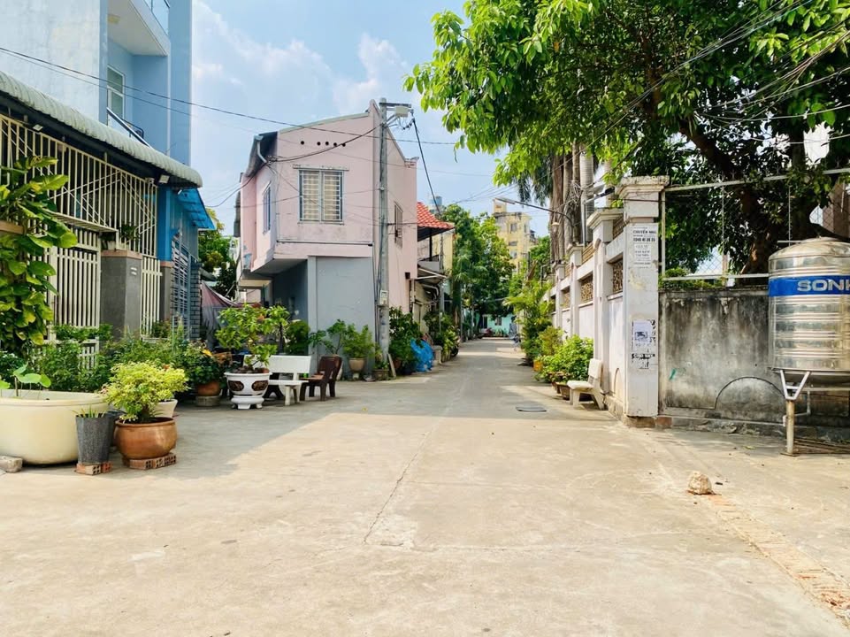 Bán Đất Phước Tân, Biên Hòa 62m² Sổ Hồng Thổ Cư - Giá 2.6 Tỷ