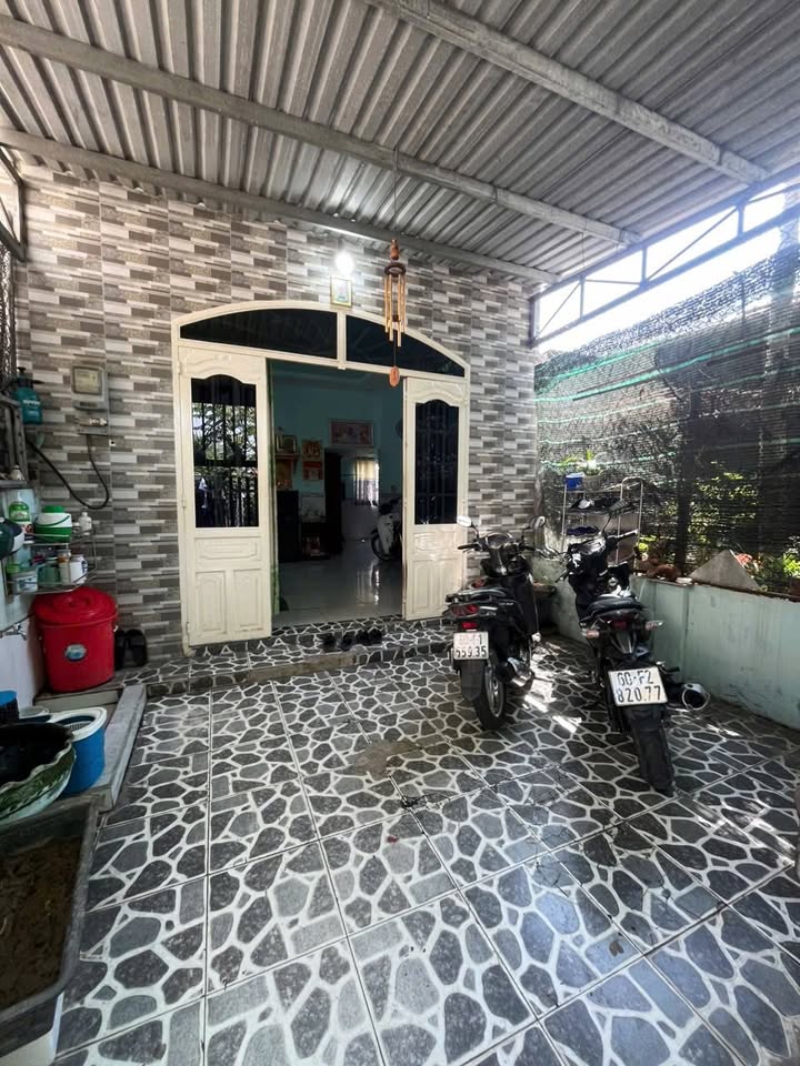 Nhà Cấp 4 Bửu Hòa, 60m², 1.25 Tỷ - Chính Chủ, Sẵn Sàng Ở Ngay