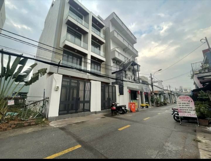 Nhà Mặt Tiền Kinh Doanh 75m² Sát Phạm Văn Đồng, TP. Thủ Đức - 10.5 Tỷ