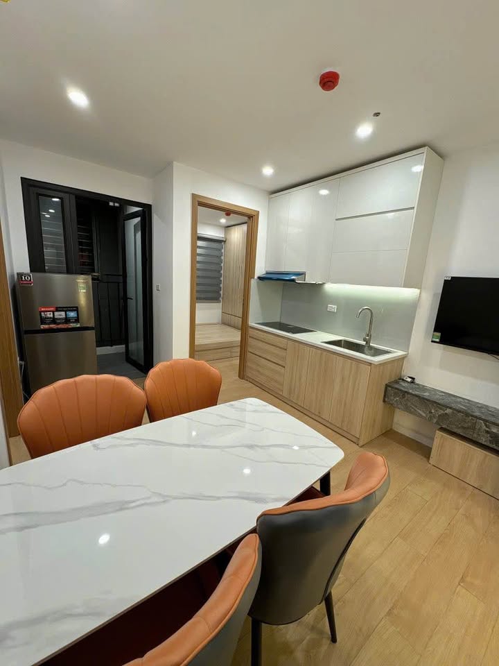 Bán Căn Hộ CCMN Lĩnh Nam 50m² 2 Ngủ Full Nội Thất - Sẵn Sàng Ở Ngay