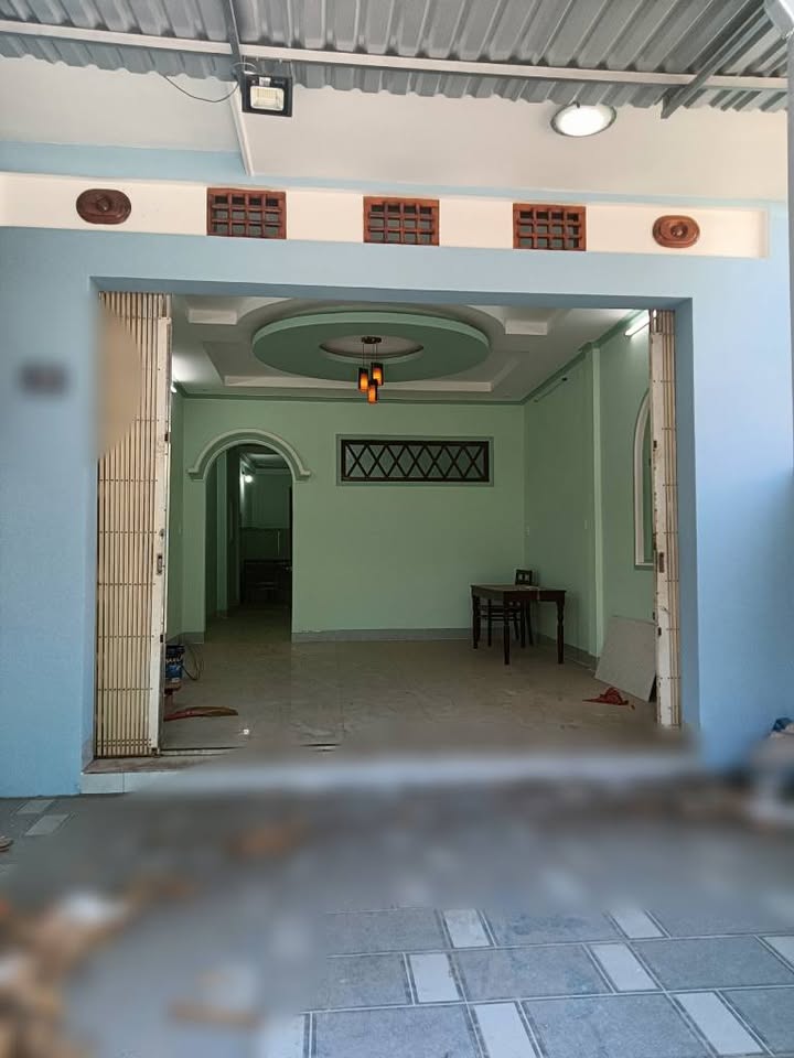 Nhà 1 Trệt 1 Lầu KDC Hùng Vương, Phan Thiết - 100m² Giá 10 Triệu