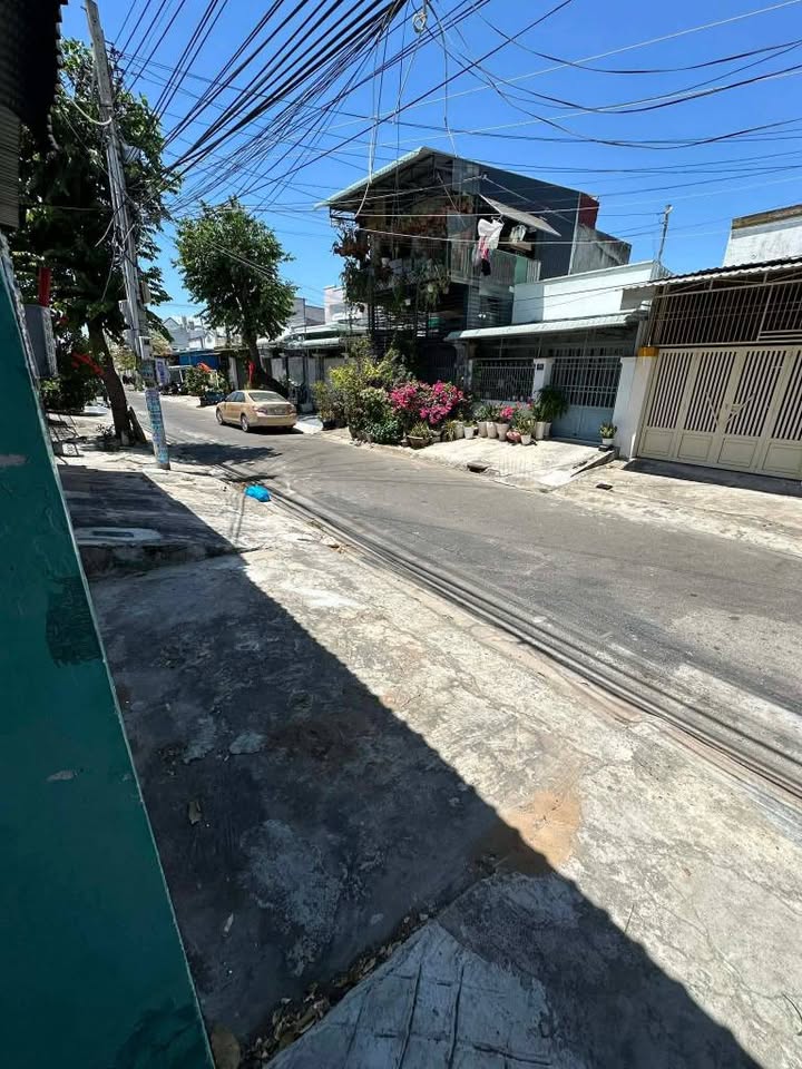 Cho thuê nhà nguyên căn Mạc Thị Bưởi, Phan Thiết - 120m², 2 PN, giá 3 triệu