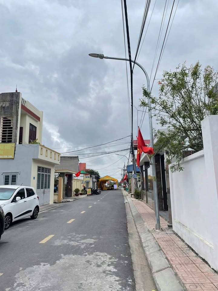 Mặt Tiền Kinh Doanh Quỳnh Hoàng, An Dương 98m² - Giá Tốt Đầu Tư