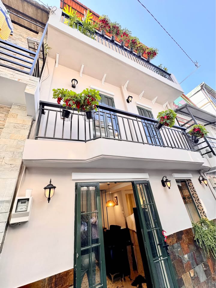 Nhà 3 Tầng Phạm Văn Chiêu Gò Vấp - 4.1 Tỷ - Hẻm Xe Hơi