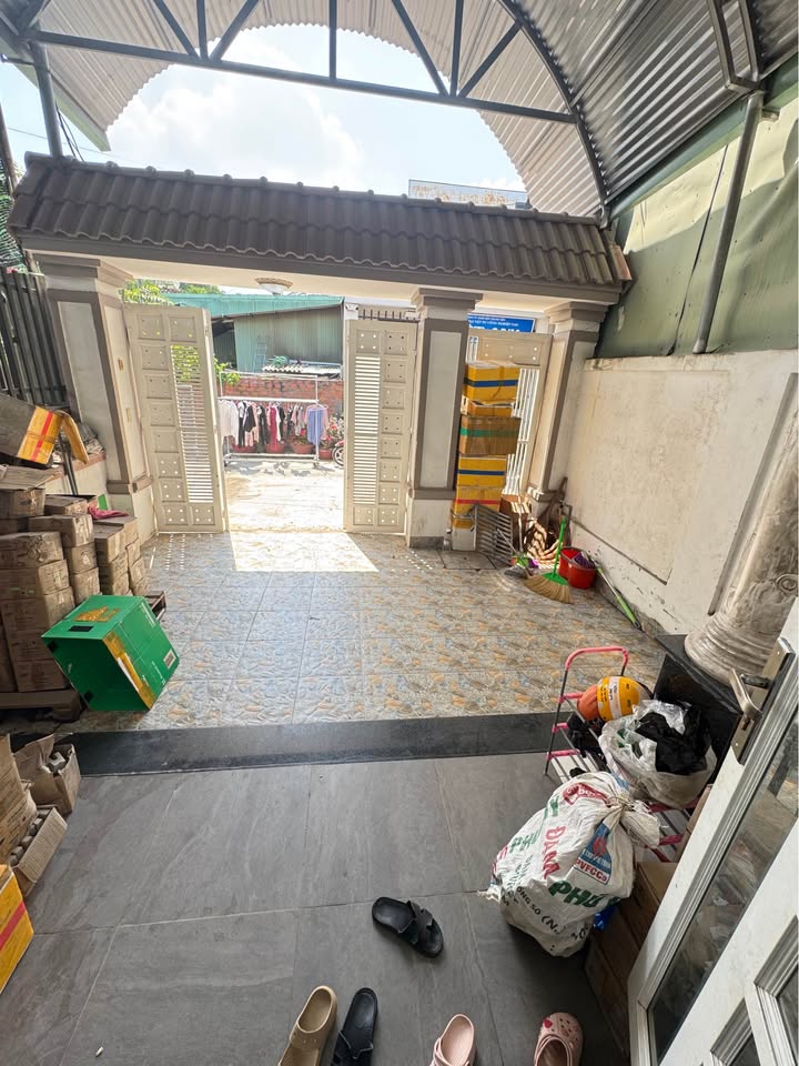 Nhà 2 Tầng Kiên Cố 100m² Hướng Tây Tại Trảng Dài, BH - Giá 1.78 Tỷ