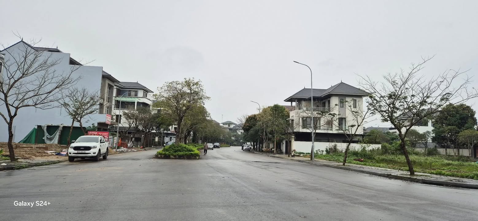 Đất Biệt Thự Góc 300m² Trà Cú, Trà Vinh - Hướng Tây, Sẵn Sàng Xây Dựng