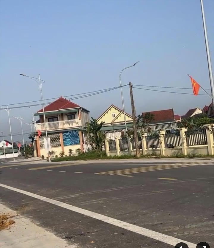 Mặt Tiền KD Nguyễn Thiếp Hà Tĩnh - 204m² - Giá Tốt