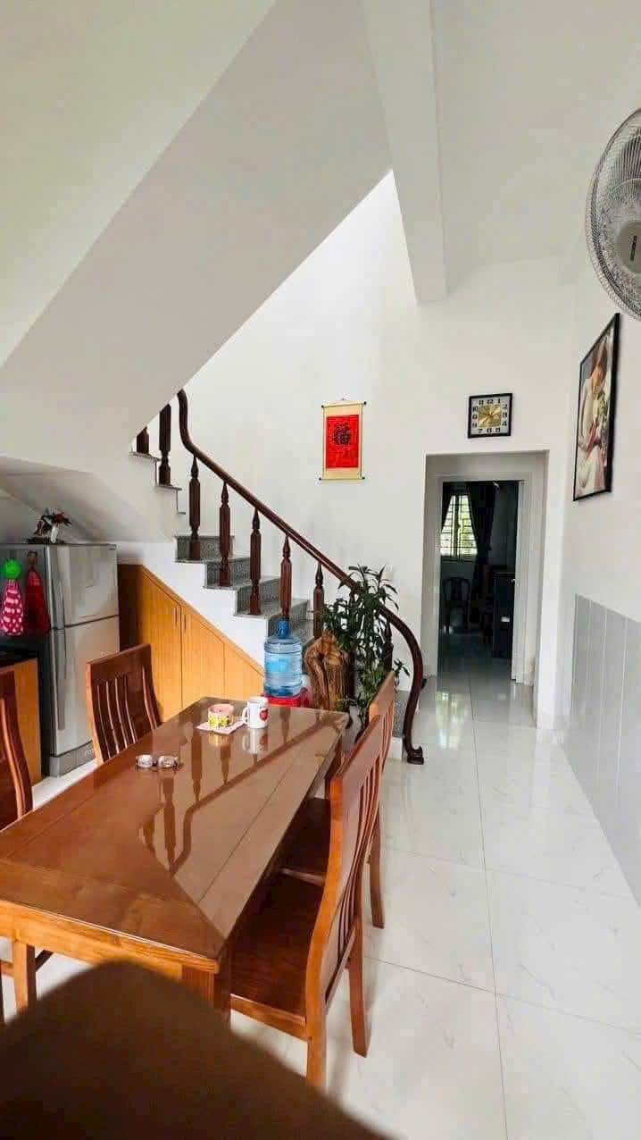 Nhà 2 Tầng Mặt Tiền Bùi Huy Bích, Nha Trang - 60m² Sổ Hồng, Giá 4.8 Tỷ
