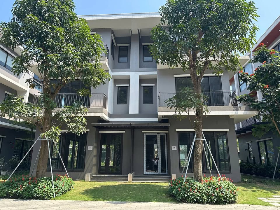 Biệt thự Eco Central Park Vinh 162m² - Sổ hồng riêng, giá 9.x tỷ