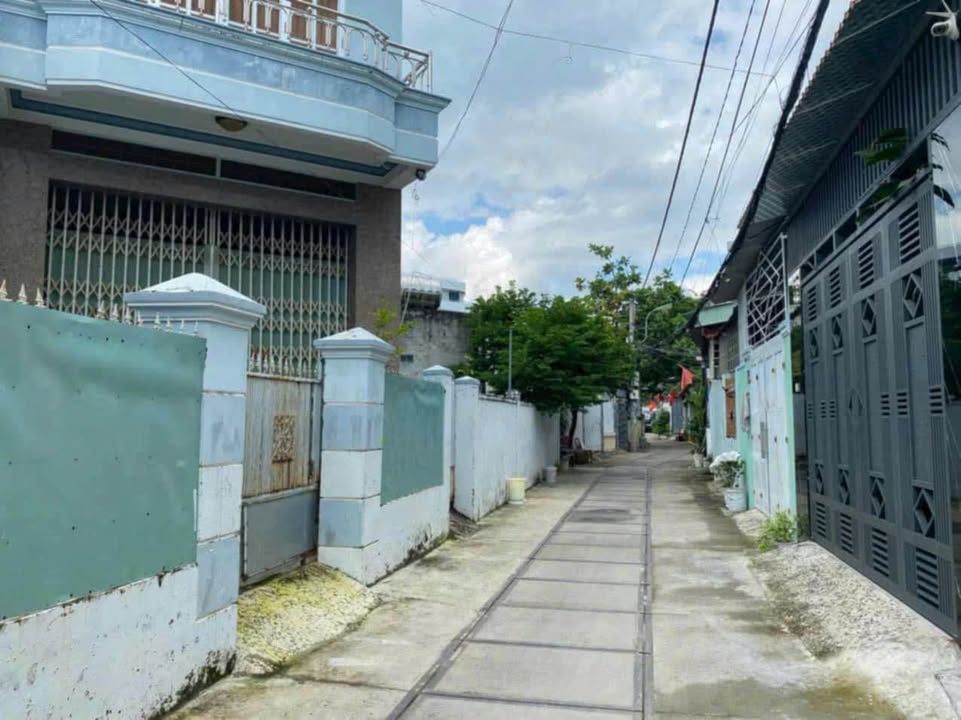 Nhà 53m² Hẻm Ô Tô Đường 2/4, Nha Trang - Giá Tốt 3.4 Tỷ